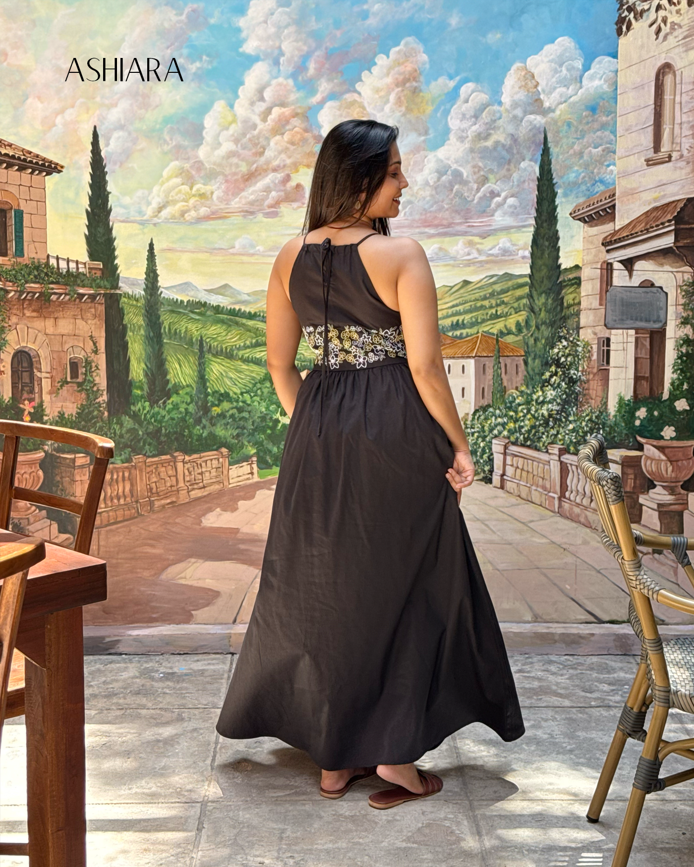 ELARA MAXI- Black