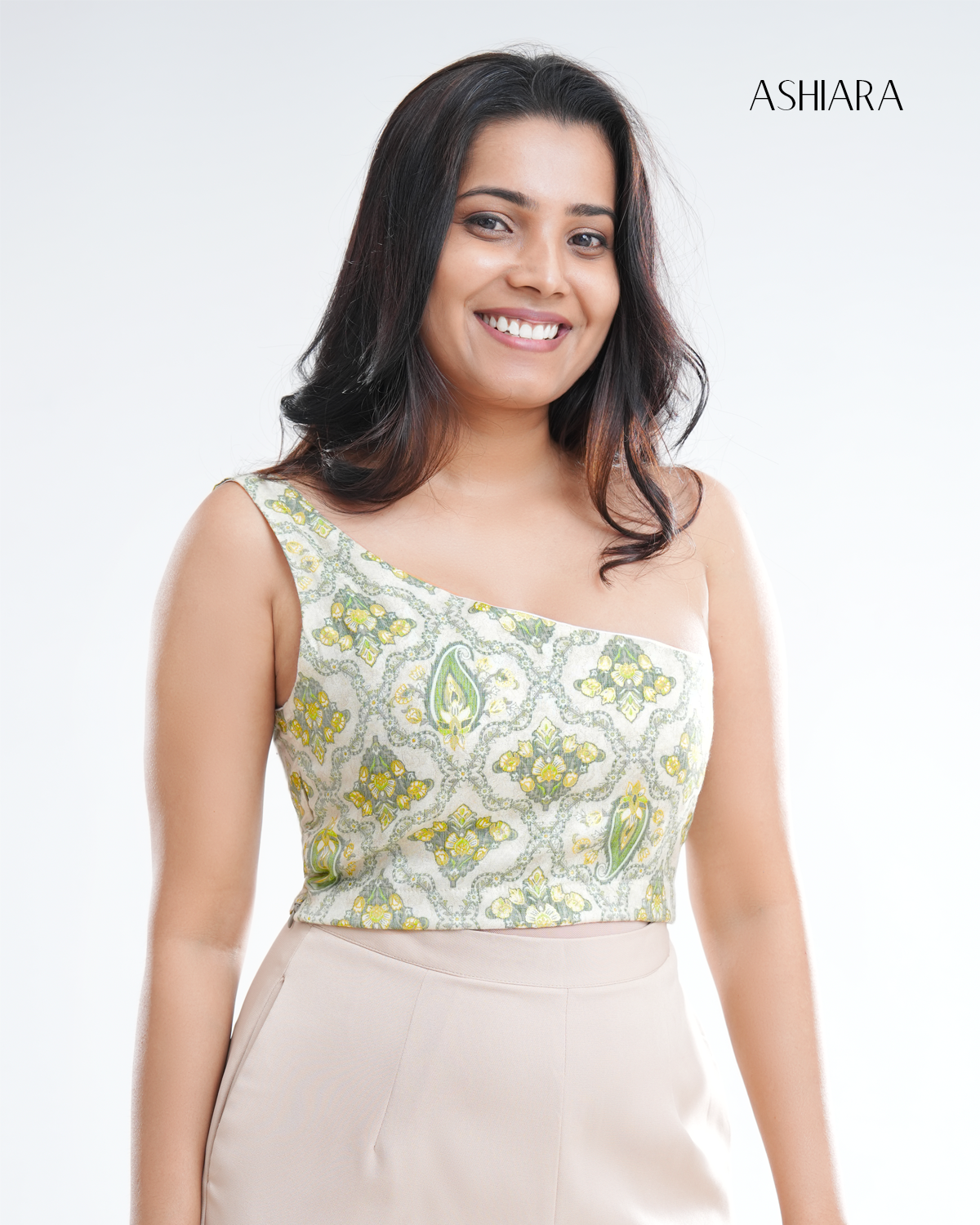 Tara Top
