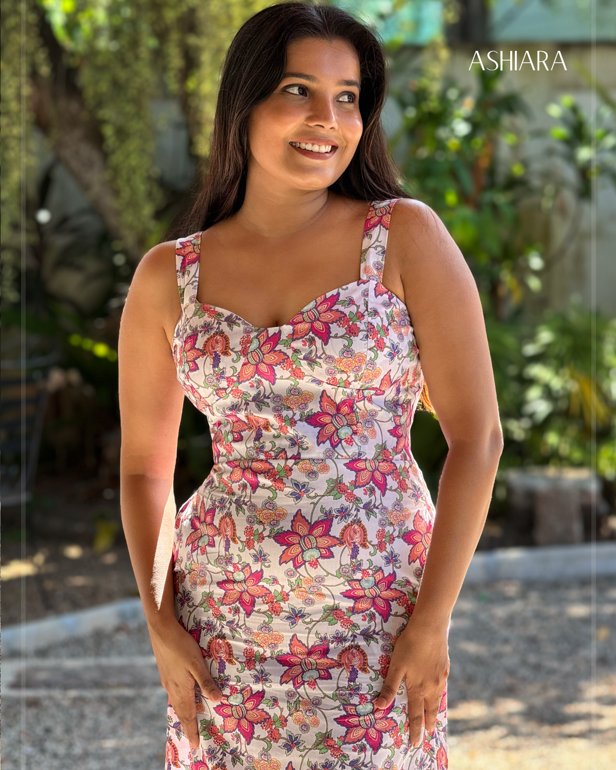 TARYA MAXI DRESS-White Florals