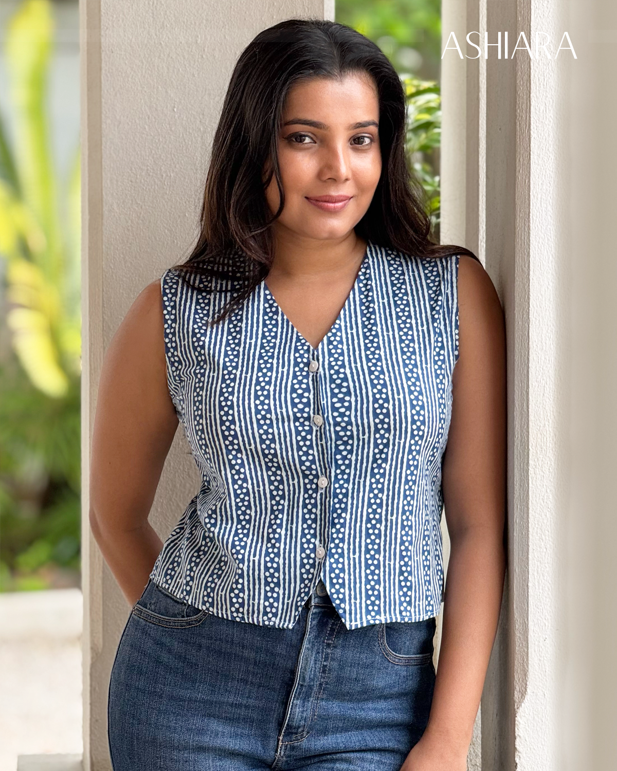 MIRA VEST TOP- Blue