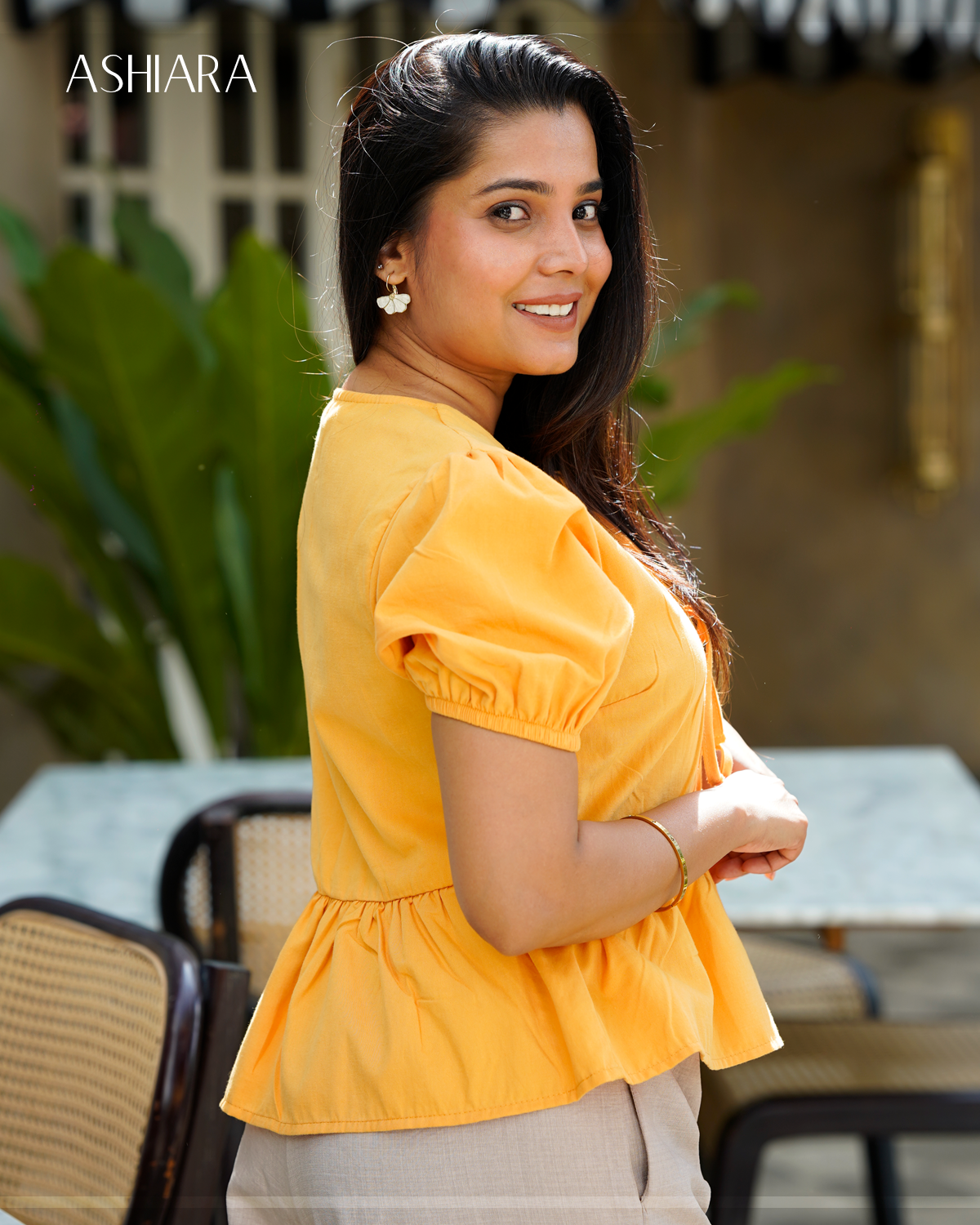 LILY TOP - Yellow