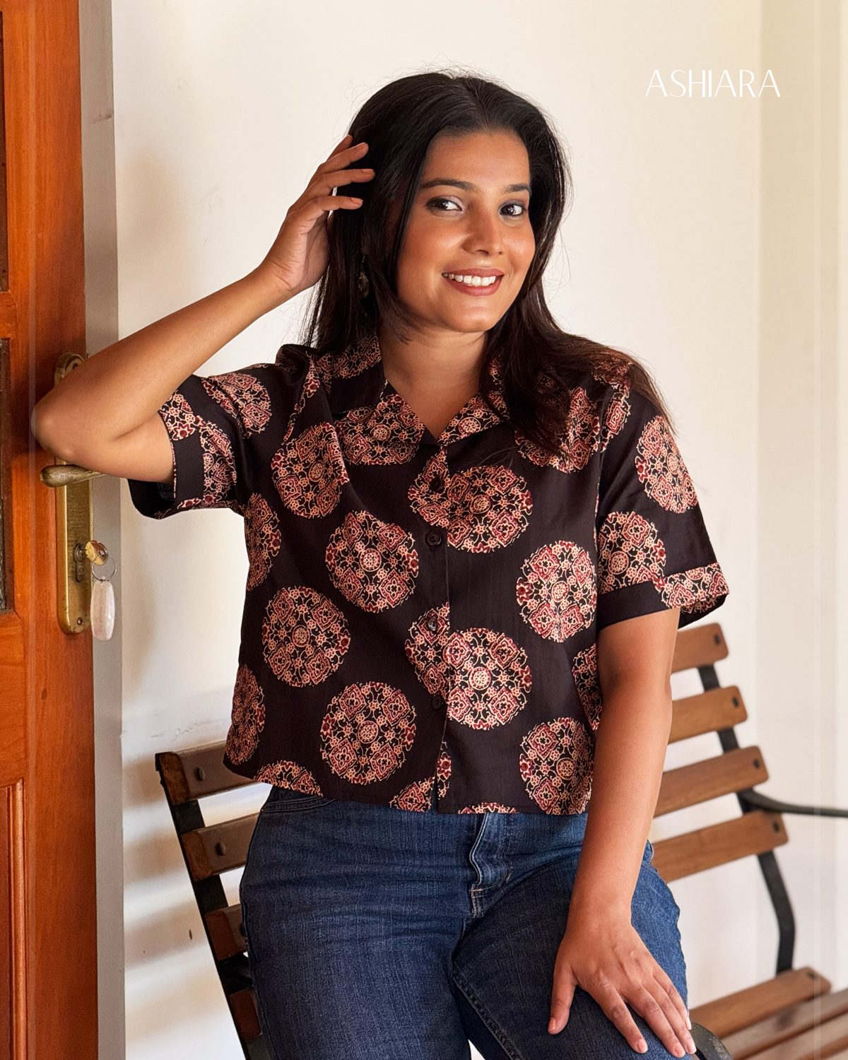 ANYA TOP -Black