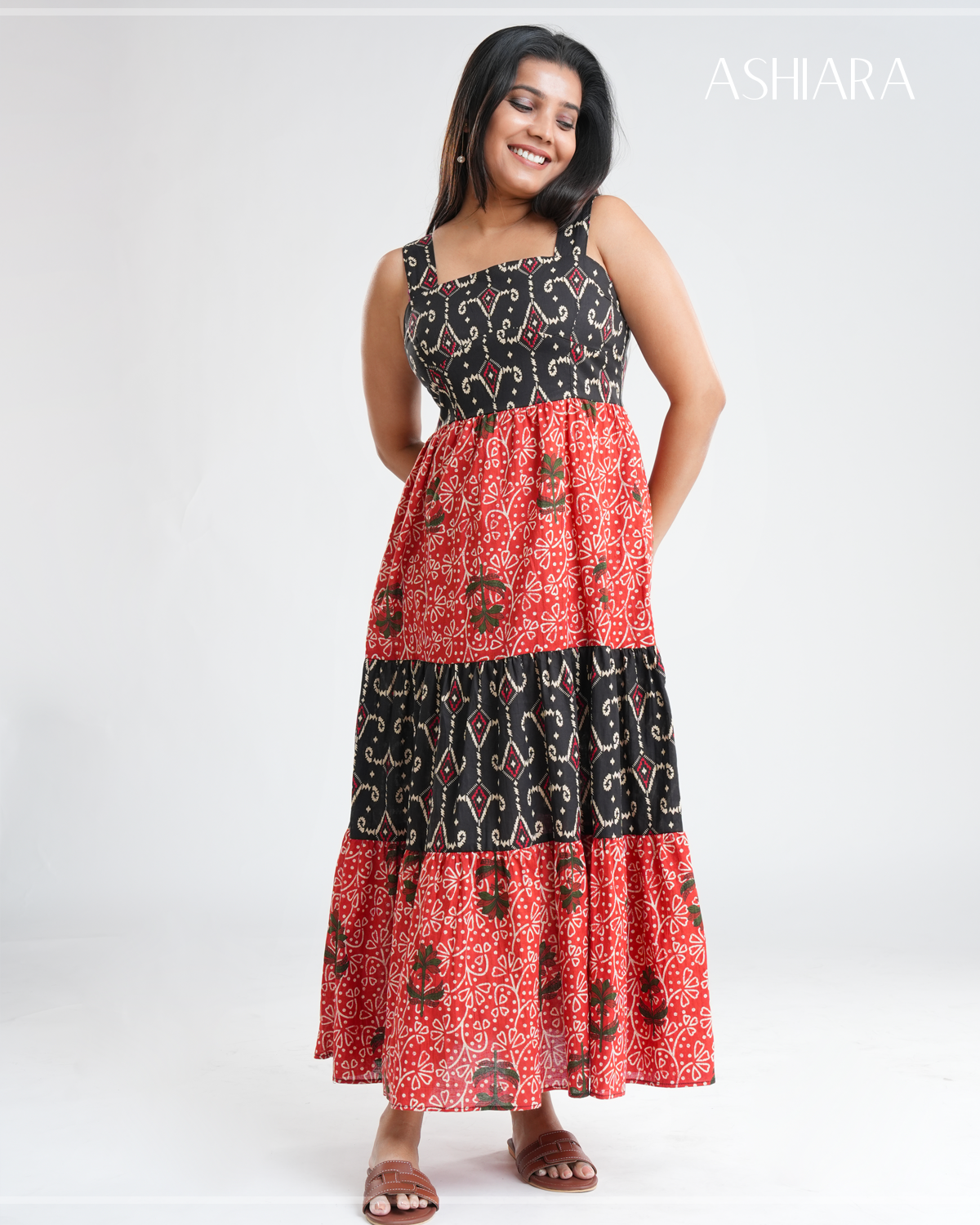 AMELIE MAXI DRESS- Black & Red