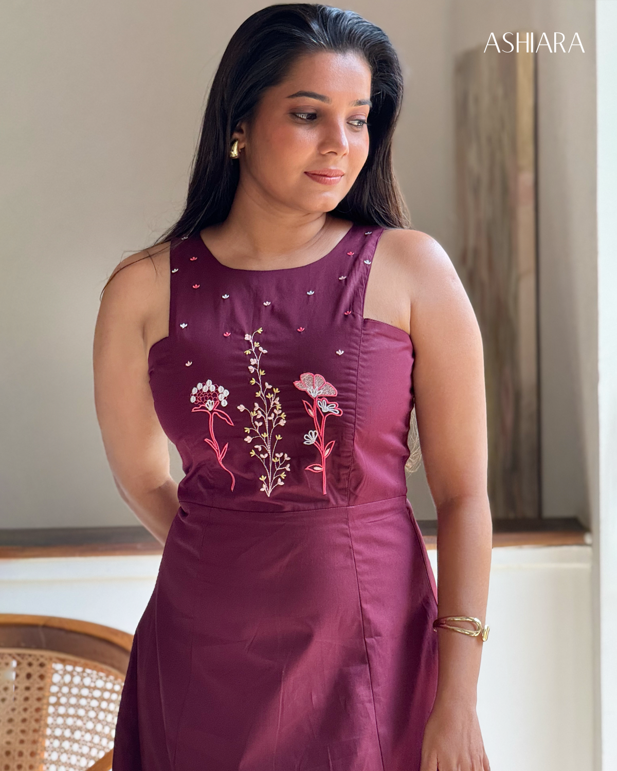 ASHIARA MAHREDI MIDI DRESS - Maroon