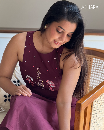 ASHIARA MAHREDI MIDI DRESS - Maroon