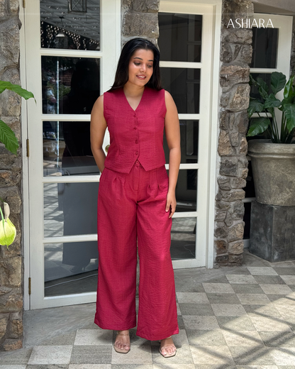 DALIA PANT- Maroon