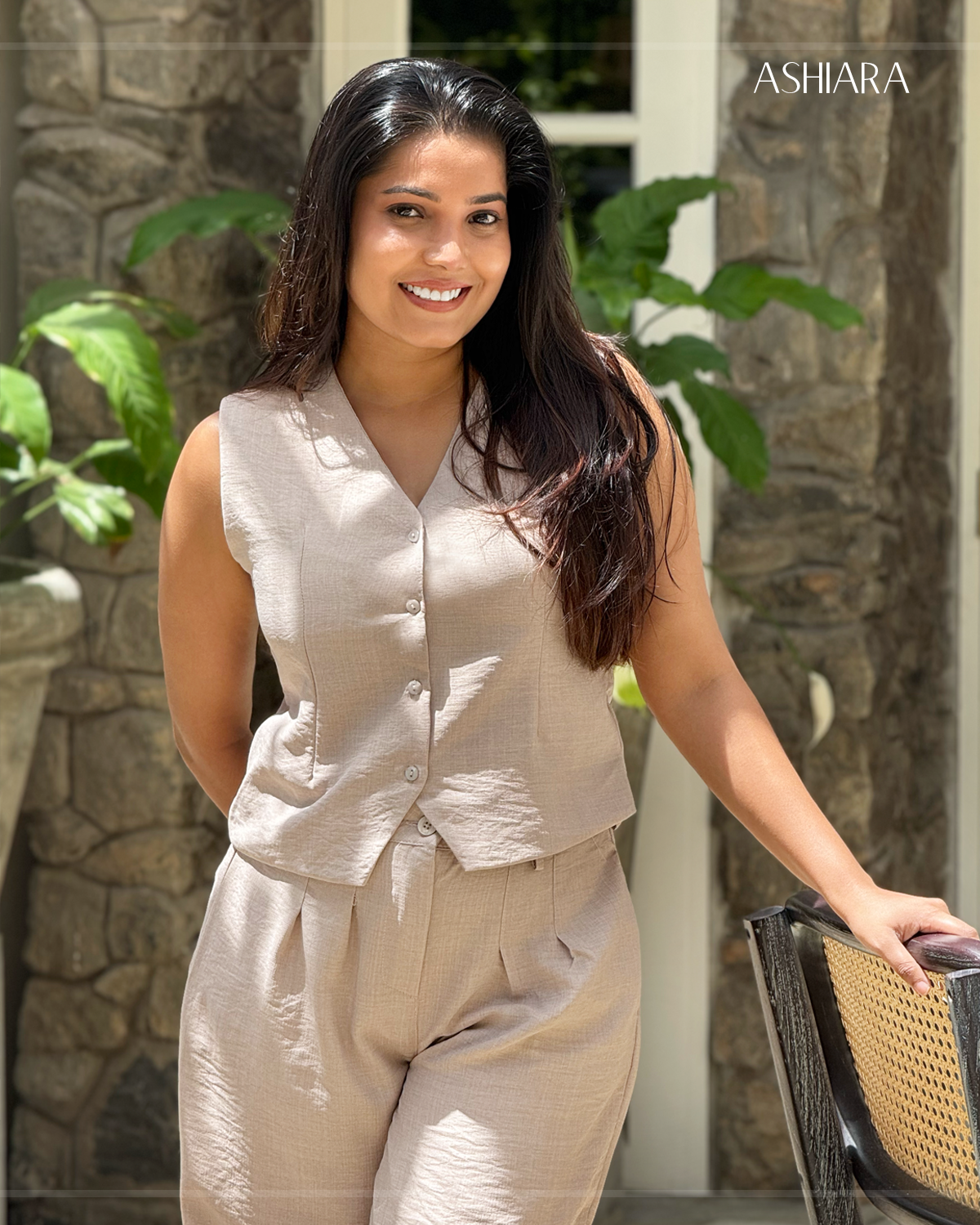 DALIA PANT- Beige