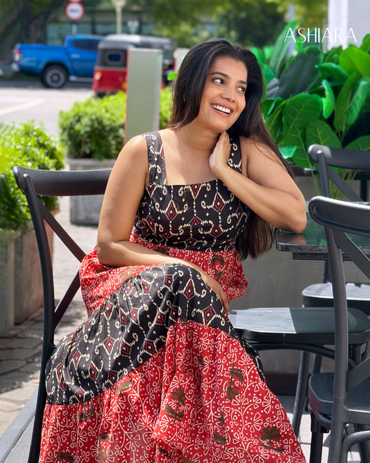 AMELIE MAXI DRESS- Black & Red