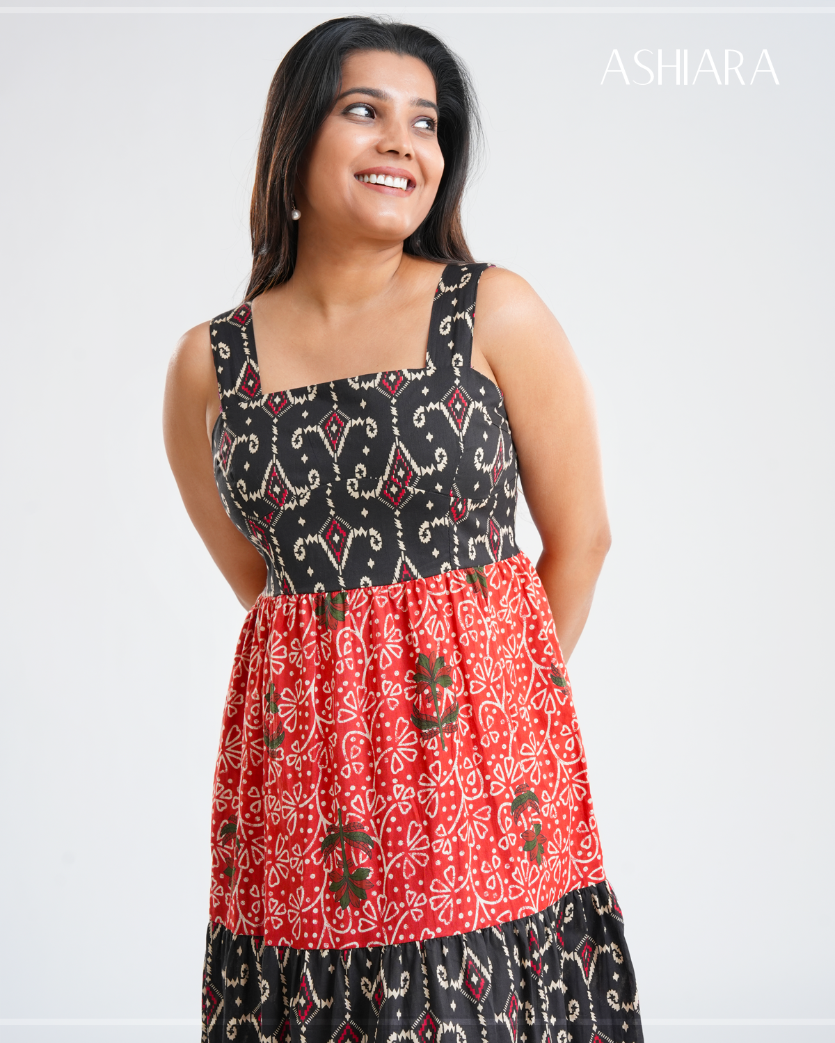 AMELIE MAXI DRESS- Black & Red