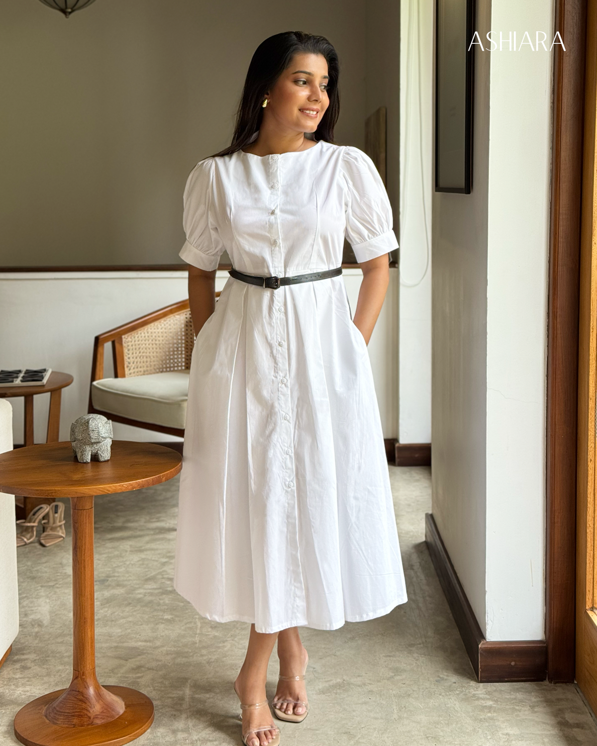 ASHIARA CATHY MIDI DRESS - White