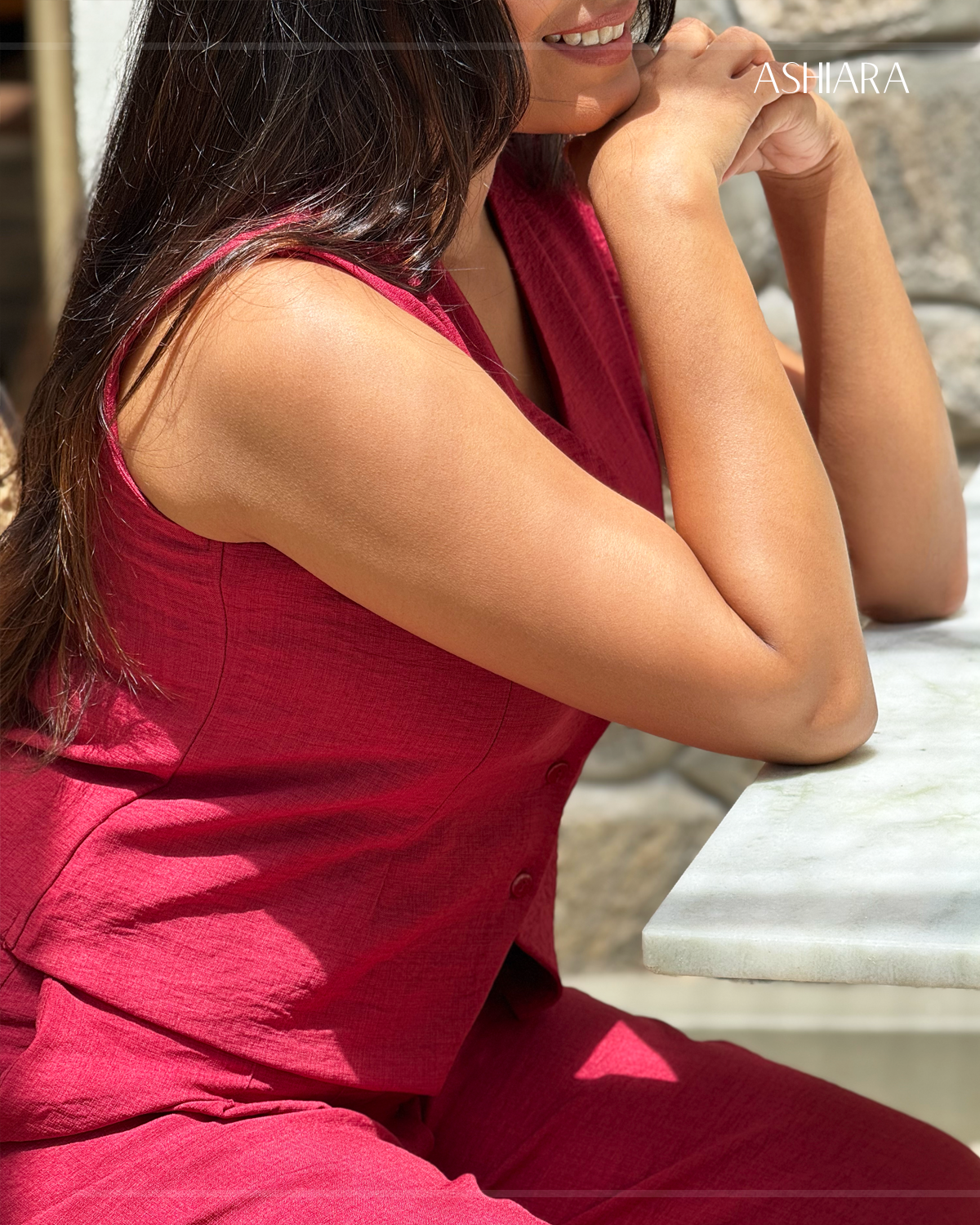 DALIA PANT- Maroon