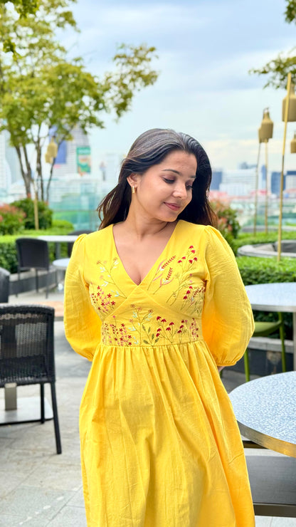 LE'LUSIA MIDI DRESS -Yellow