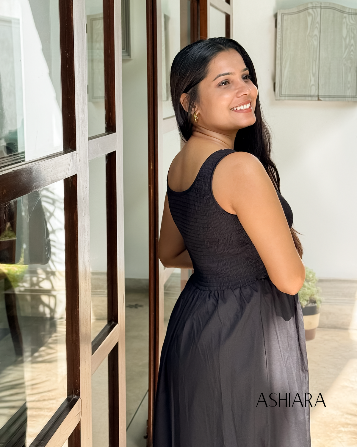 Lunara Maxi dress-Black