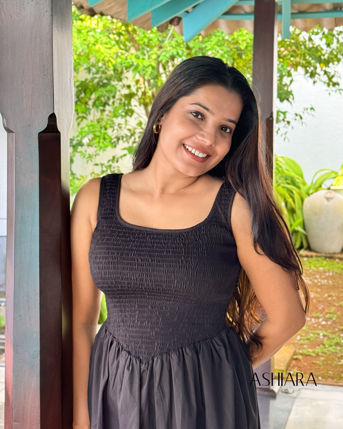 Lunara Maxi dress-Black