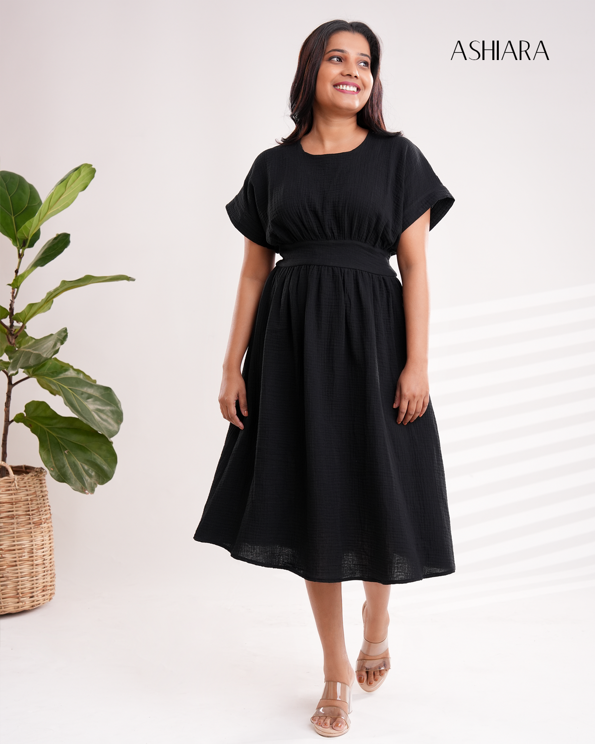 Elira Midi Dress - Black