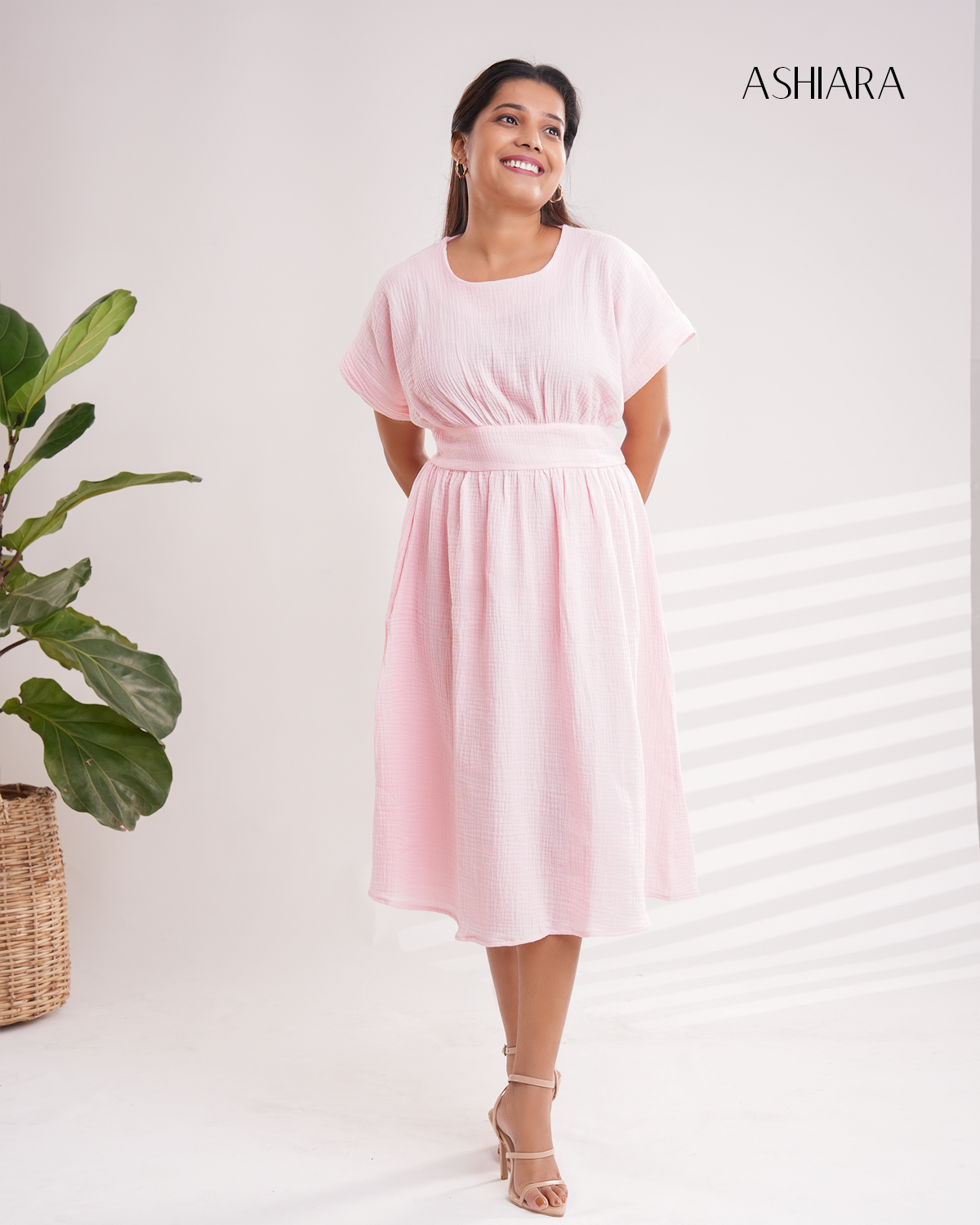 Elira Midi Dress - Light Pink