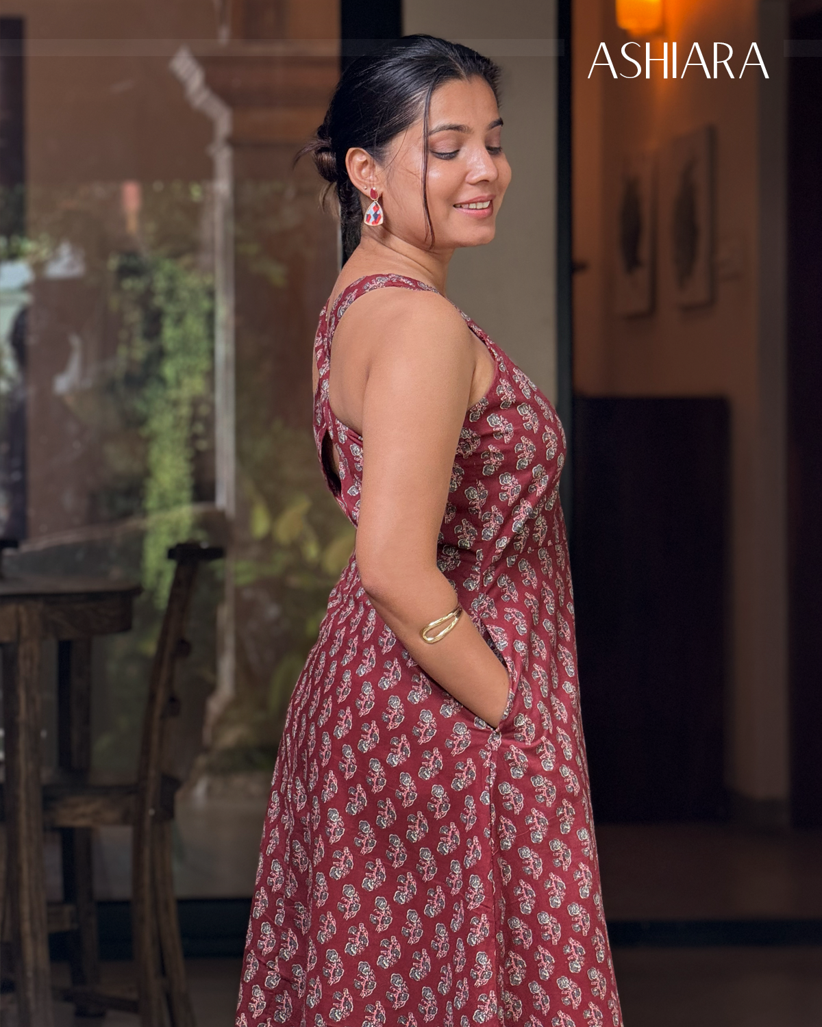 IRIS MIDI DRESS- Maroon